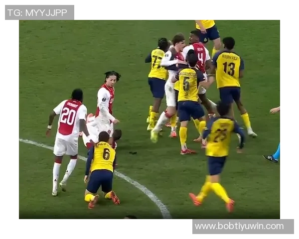 格鲁吉亚进攻如潮略伦特神勇表现3秒内完成关键拦截与门线解围 格鲁吉亚进攻如潮略伦特神勇表现3秒内完成关键拦截与门线解围