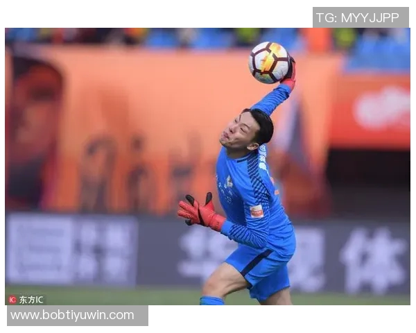 王大雷从杭州中超赛场直奔宁波现场观战WTA单打决赛精彩瞬间不容错过