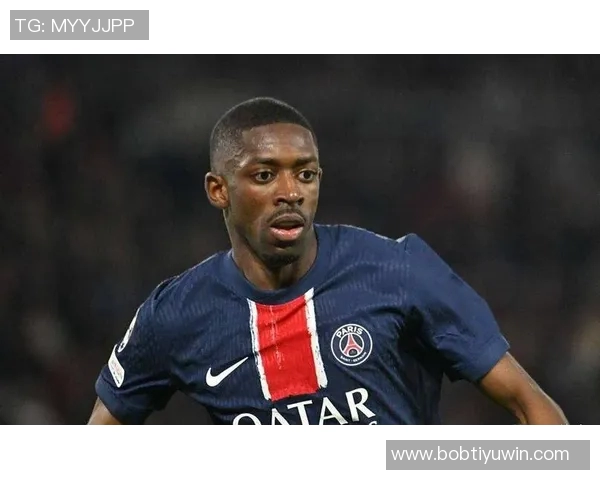 登贝莱伤情未愈仍坚持参加巴黎训练展现斗志 登贝莱伤情未愈仍坚持参加巴黎训练展现斗志